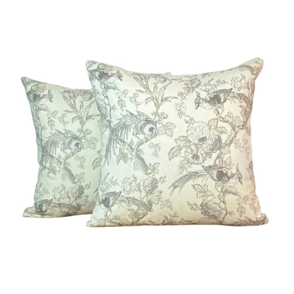 A contemporary classic if ever there was one, this english fabric is both individual and timeless, paired with a bold stripe back in complementary neutral tones
