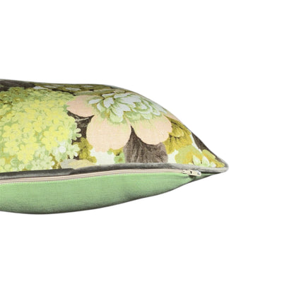 This distinctive vintage Floral features an uncommon color scheme that harmonizes effectively with greens, neutrals, and subtle pinks.