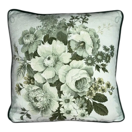 Floral patterned pillow with green and white flowers on a light background 40 x 40 Cushion Green Velvet pipe Cream Check