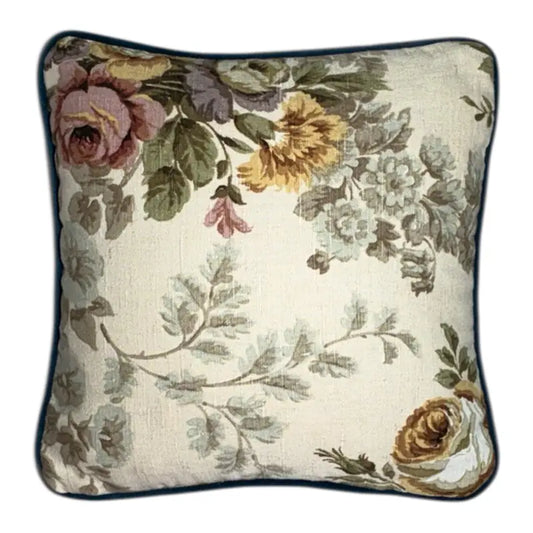 Floral patterned pillow with a beige background 30x30